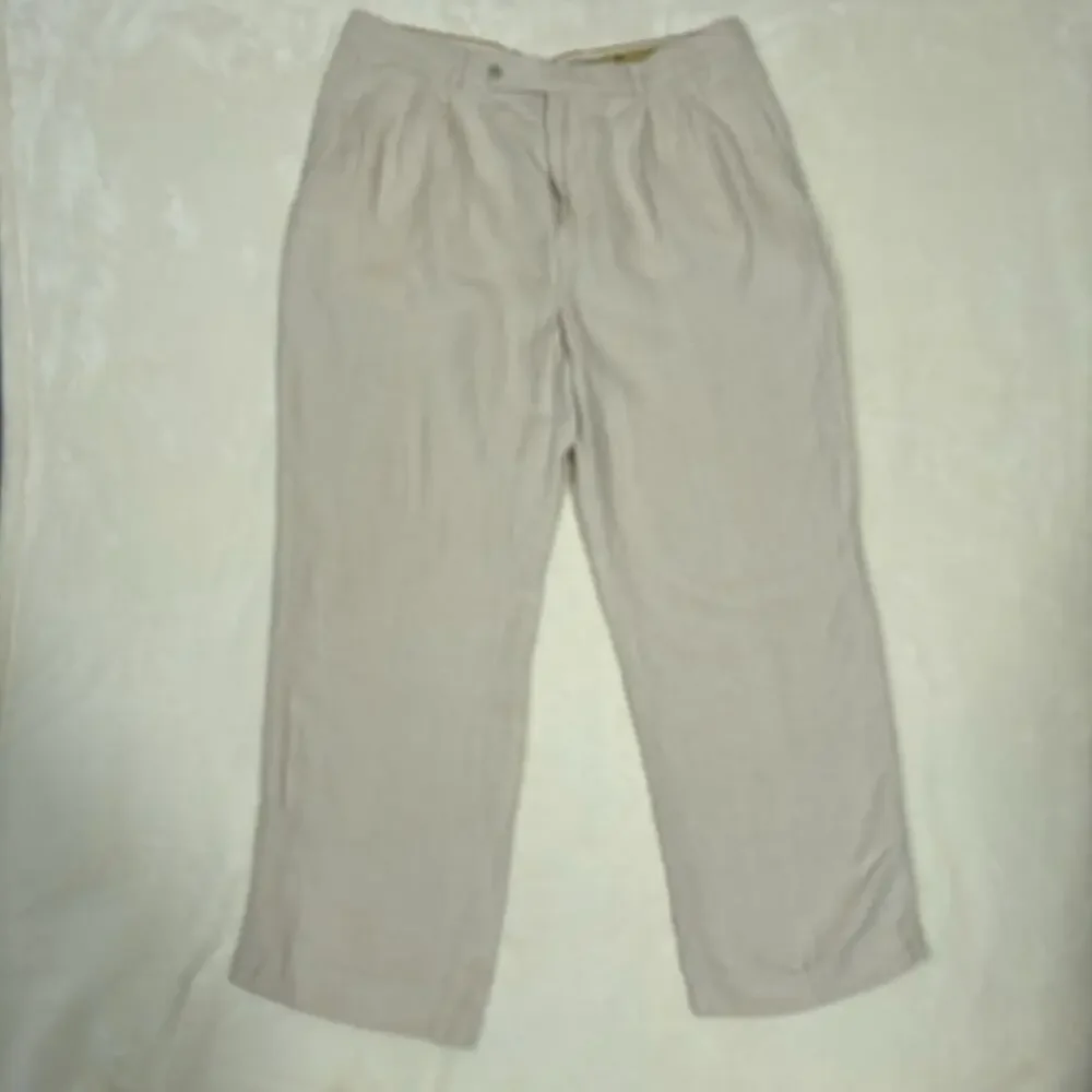 Tommy Bahama Mens Khaki Linen Silk Blend Pleated Pants Fits 34x27 Relaxed Fit